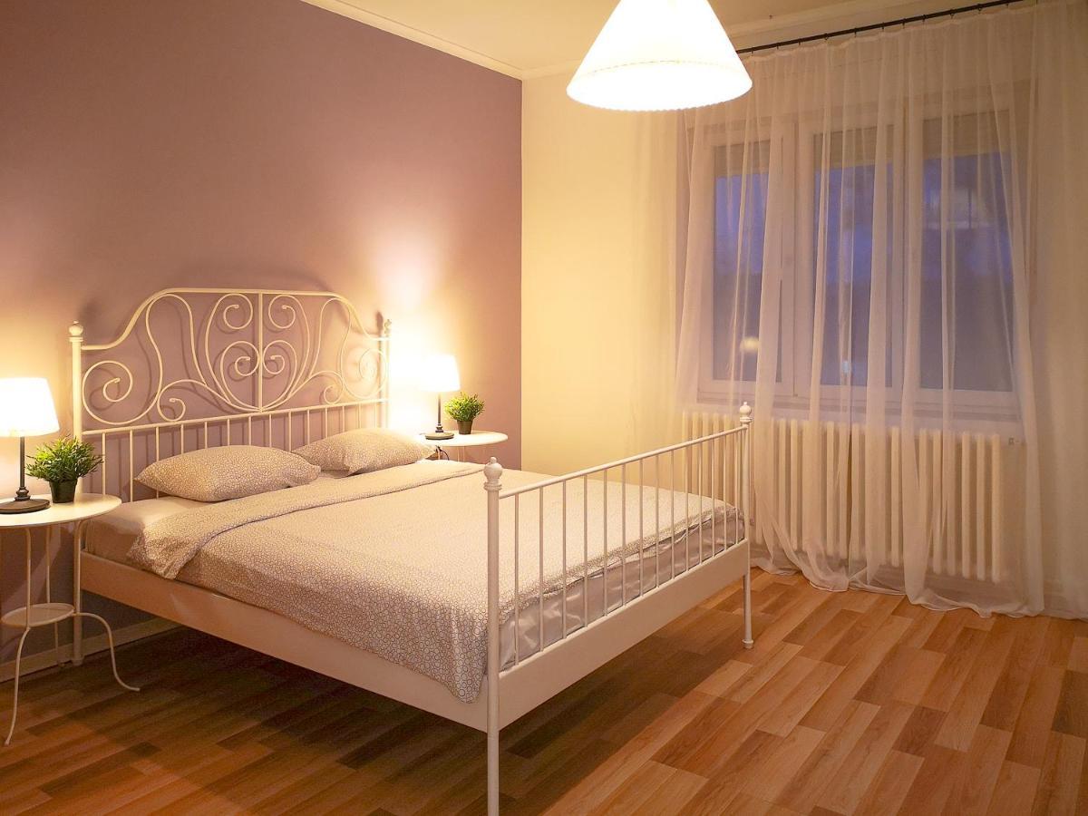 Filinhome Stefanovica Suite 8 Novi Sad Exterior photo