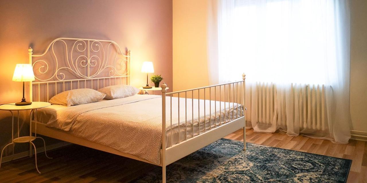 Filinhome Stefanovica Suite 8 Novi Sad Exterior photo