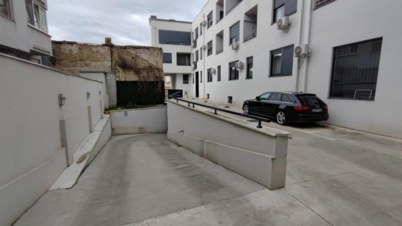 Filinhome Stefanovica Suite 8 Novi Sad Exterior photo