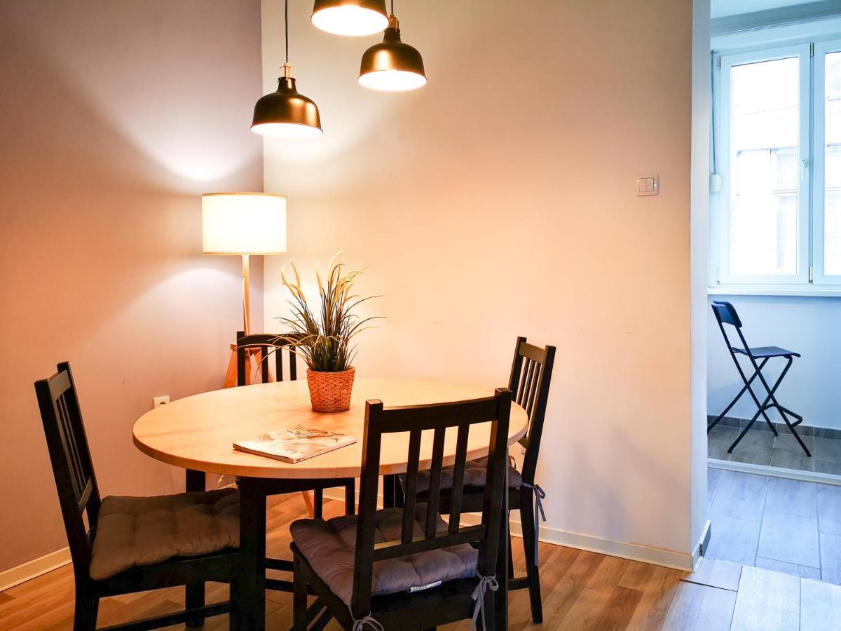 Filinhome Stefanovica Suite 8 Novi Sad Exterior photo